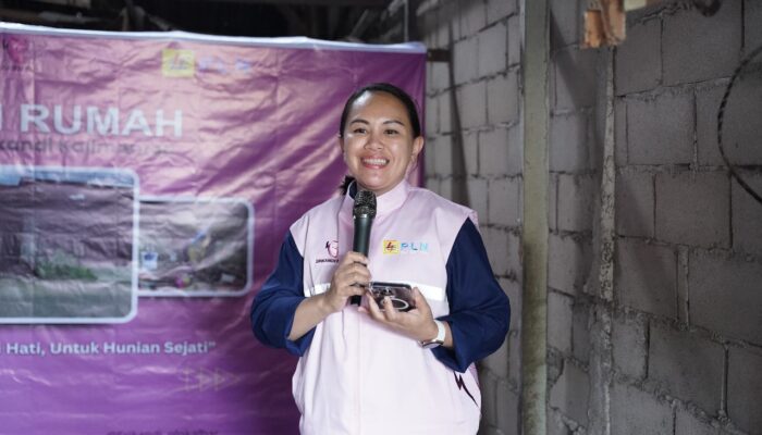 Sambut Tahun Baru, Srikandi PLN Wujudkan Rumah Impian Warga Desa Kuala Dua-Kalbar