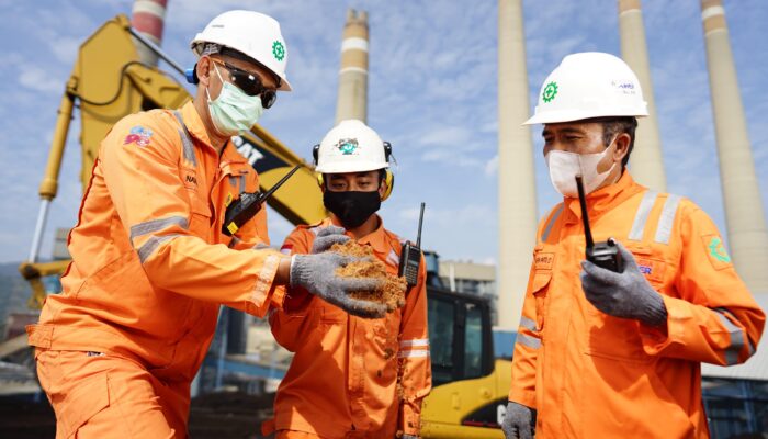 Tahun Baru Imlek, PLTU PLN Hasilkan 1,67 Juta MWh Listrik Hijau di 2024 dengan Co-Firing Biomassa