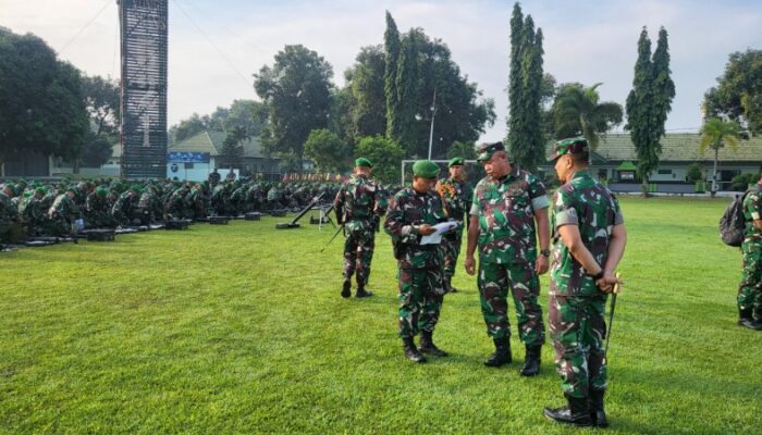 Irdam V/Brawijaya Pastikan Kesiapan Operasional Yonif 521/DY Melalui Wasbinsat