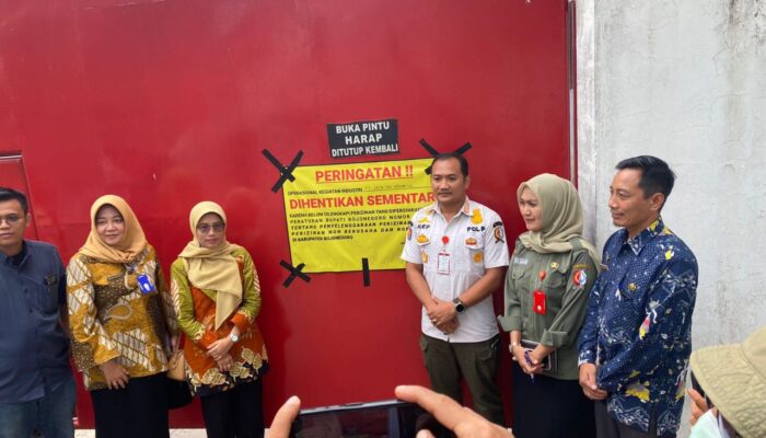 Tak Mengindahkan Himbauan, Satpol PP Bojonegoro Segel PT. Sata Tech