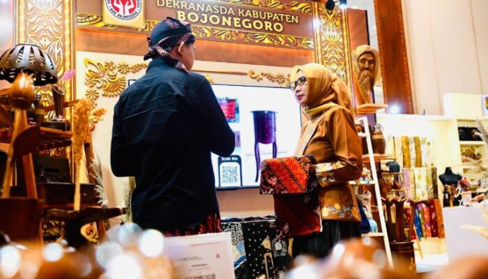 DEKRANASDA Bojonegoro Melalui UMKM Ikuti Ajang INCRAFT 2025 di Jakarta