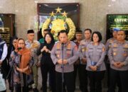 Kapolri Bertemu dengan Ketua PBNU Alissa Wahid, Ini yang Dibahas! 
