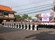 Polres Bojonegoro Gelar Upacara Sertijab Kasat Resnarkoba dan Delapan Kapolsek Jajaran
