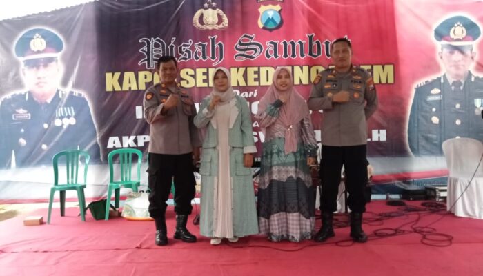 Penuh Haru, Pisah Sambut Kapolsek Kedungadem Menjadi Momen Keakraban dan Kekeluargaan Bersama Masyarakat