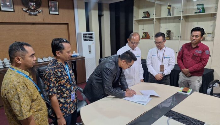 Jelang Ramadhan, PT PLN (Persero) UIP JBTB Bersinergi dengan Balai Taman Nasional Baluran Dukung Proyek Strategis Nasional