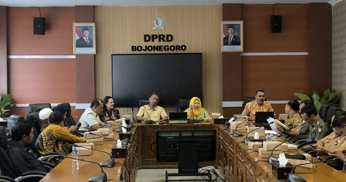 DPRD Bojonegoro Gelar Rapat Banmus, Bahas Perizinan dan Dampak Pencemaran Udara PT SATA TEC Indonesia