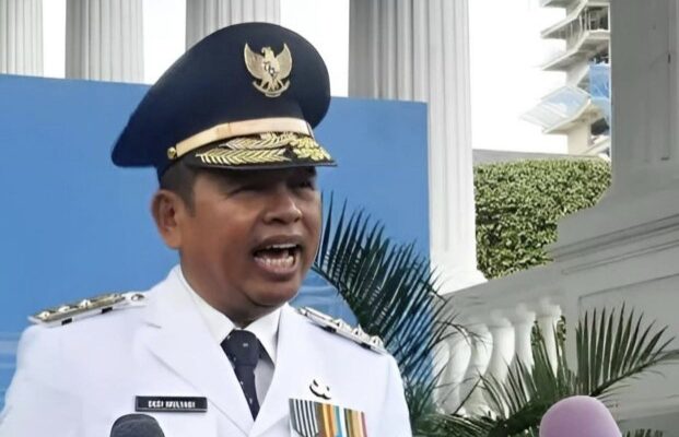 Baru Dilantik, Dedy Mulyadi Langsung Pecat Kepsek SMA N 6 Depok, Ini Alasannya!!