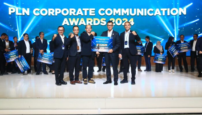 Jelang Ramadan 1446 H, PT PLN (Persero) UIP JBTB Meraih Penghargaan Bronze dalam Kategori Best TJSL Performance PLN Corporate Communication Award 2025