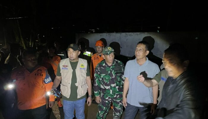Bupati Setyo Wahono Terjun Langsung Ke Lokasi Terdampak Banjir Bandang Gondang