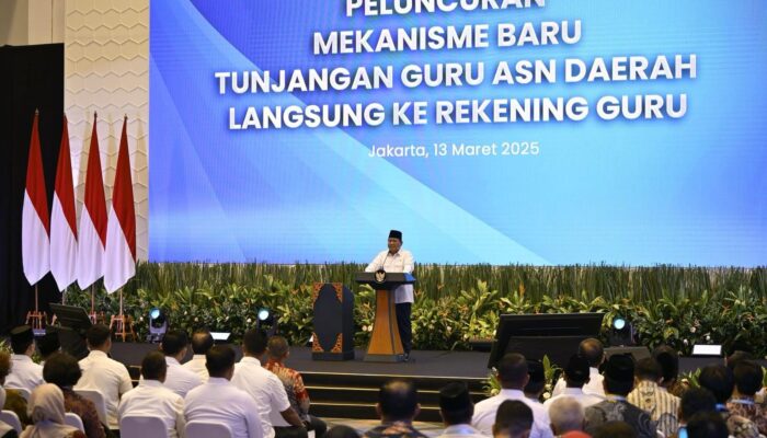 Presiden Prabowo Luncurkan Sistem Baru: Tunjangan Guru Langsung ke Rekening