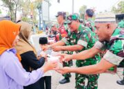 Serentak, Jajaran Babinsa Kodim 0813 berbagi Ribuan Paket Takjil