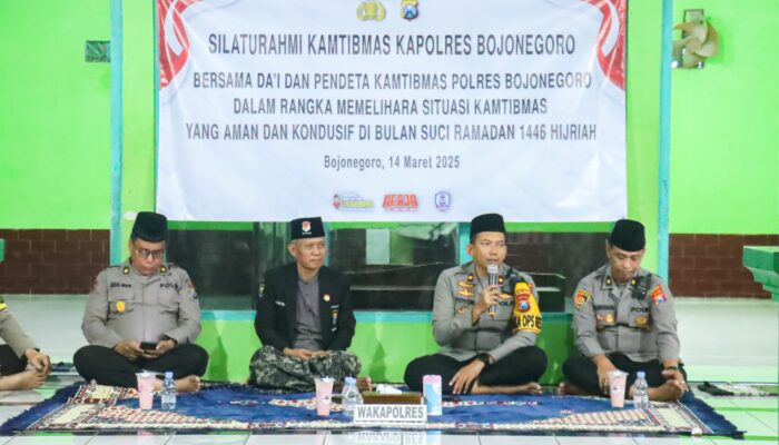 Silaturahmi Kamtibmas di Kecamatan Sumberrejo, Ini Pesan Kompol Yoyok!! 