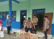 Kapolsek Kapas dan Bhayangkari Salurkan Bantuan Sembako ke Ponpes Al Fajar Bojonegoro