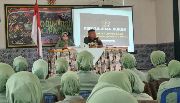 Persit KCK Cabang XV Pacitan Adakan Penyuluhan Hukum
