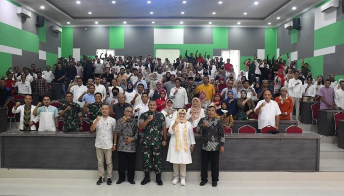 Danrem 081/DSJ Gugah Civitas Akademika Unmer Madiun 