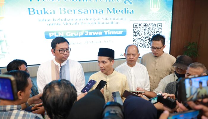 PLN Icon Plus & PLN Group Jawa Timur Gelar Buka Puasa Bersama Media dan Press Conference Siaga Kelistrikan dan Konektivitas Jelang Lebaran 2025