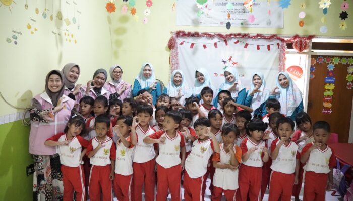 Srikandi & PIKK PLN Icon Plus Jatim Dukung Pendidikan Anak Prasejahtera di Sekolah Gratis TK untuk Indonesia