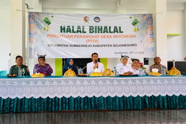 Bupati Wahono: Perangkat Desa Ujung Tombak Pelayan Masyarakat