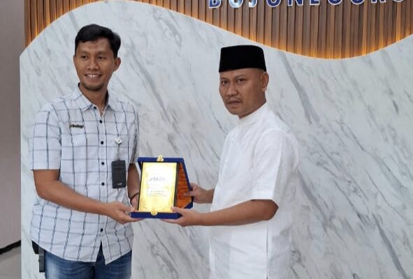 Eko Wahyudi Anggota DPR RI, Dorong Bulog Bojonegoro Serap Gabah Secara Maksimal