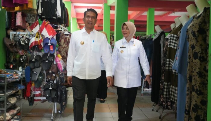 Bupati dan Wakil Bupati Bojonegoro Dukung Gernas Mapan untuk Pasar yang Lebih Bersih dan Sehat
