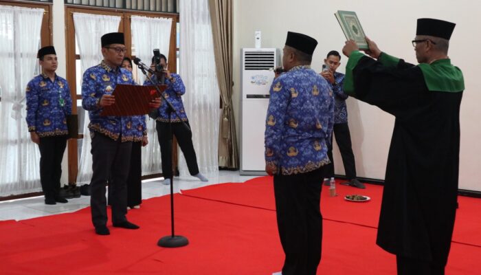 Bupati Wahono Resmi Lantik Andik Sudjarwo Sebagai Pj Sekda Bojonegoro