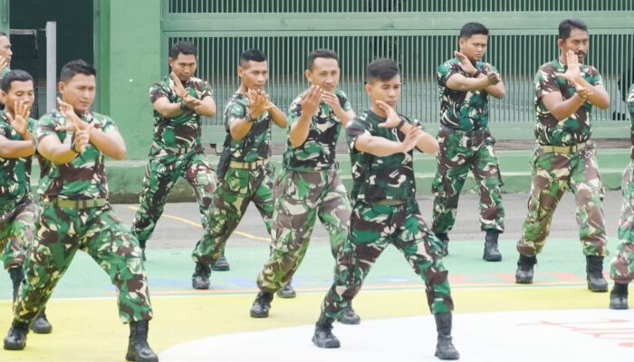 Kodim Bojonegoro Latih Prajuritnya dengan Pencak Silat Militer