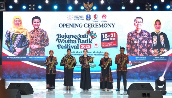 Bojonegoro Wastra Batik Festival 2025: Merajut Identitas Budaya Lewat Batik
