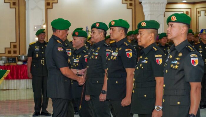 5 Perwira Menengah Resmi Emban Tugas di Kodam Brawijaya