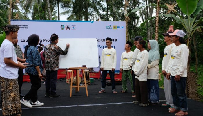 Launching Program Keaksaraan PT PLN (Persero) UIP JBTB bersama Kampoeng Batara Papring , Bukti Listrik Untuk Rakyat
