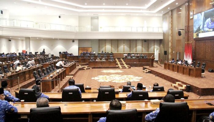 Pandangan Umum Fraksi-fraksi DPRD Bojonegoro tentang APBD 2024: Fokus pada Dampak Nyata