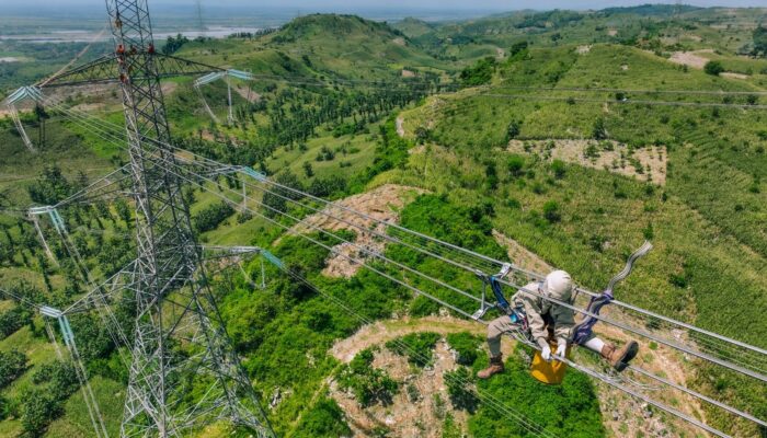 Dengan Semangat Kemerdekaan, Terus Perkuat Daya Saing di Kancah Dunia, PLN Tembus Fortune Global 500