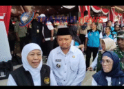 Gubernur Jatim Salurkan Bantuan Sosial kepada Masyarakat Sampang