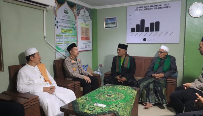 Jaga Stabilitas Kamtibmas, AKBP Afrian Silahturahmi ke MUI Bojonegoro