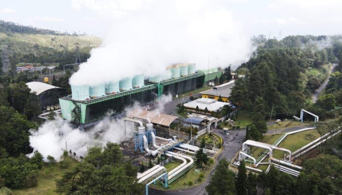 Semarak Kemerdekaan, Diinisiasi Danantara, PLN – Pertamina Teken Kerja Sama Pengembangan Energi Panas Bumi Nasional