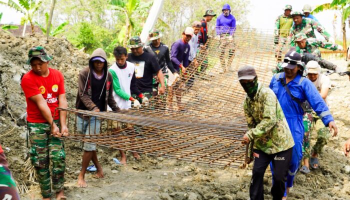 Gotong Royong, Satgas TMMD 125 Bojonegoro Kebut Sasaran Pembangunan Fisik