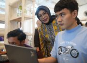Semarak HUT Kemerdekaan ke-80 RI, Istri Menteri Sosial Apresiasi Pemberdayaan Disabilitas Mitra Binaan TJSL PLN di Aora Wistara Surabaya