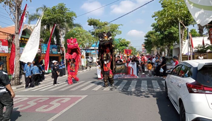 Peringati HUT RI ke-80, BKN Bojonegoro Gelar Pawai Budaya 