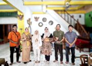 Kreativitas Perajin Bojonegoro Mengubah Limbah Kayu menjadi Barang Bernilai