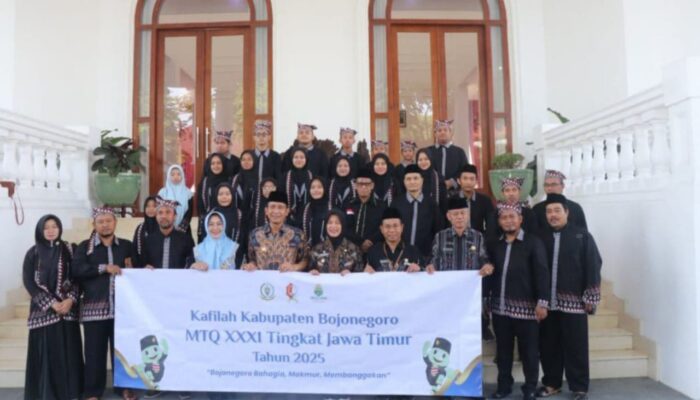 Bupati dan Wabup Bojonegoro Lepas Kafilah MTQ XXXI, Ajang Ini Bukan Sekadar Kompetisi