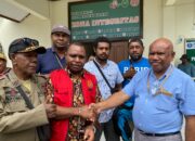 Terdakwa Percobaan Pembunuhan, Tidak Bersalah, Warinussy: Majelis Hakim Dapat Membebaskan TZ Dari Jeratan Hukum.