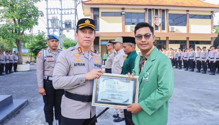Kapolres Bojonegoro Apresiasi Ponpes Al Rosyid dan UNUGIRI atas Prestasi di Polda Jatim