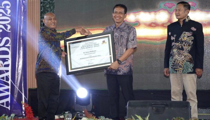 Bojonegoro Terima Penghargaan atas Pemberdayaan Masyarakat Desa