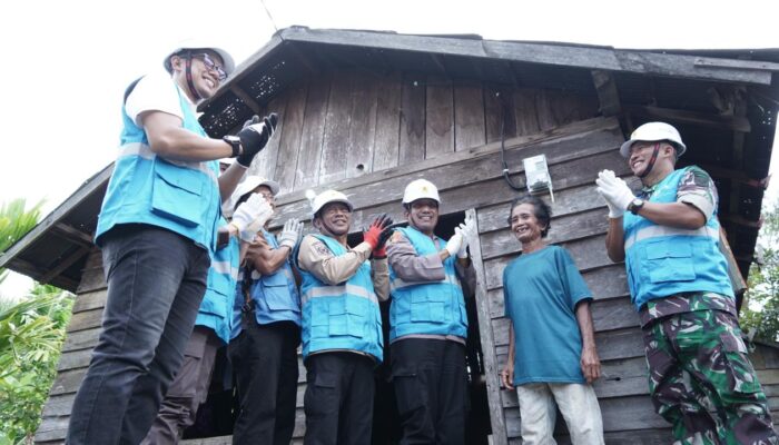Semangat Hari Pahlawan, PLN Wujudkan Mimpi Ribuan Warga Murung Raya untuk Nikmati Terang Listrik PLN