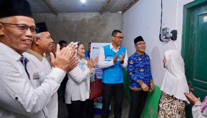 Semangat Hari Sumpah Pemuda, PLN Berbagi Terang untuk Masyarakat di Berbagai Daerah Sambut HLN ke-80