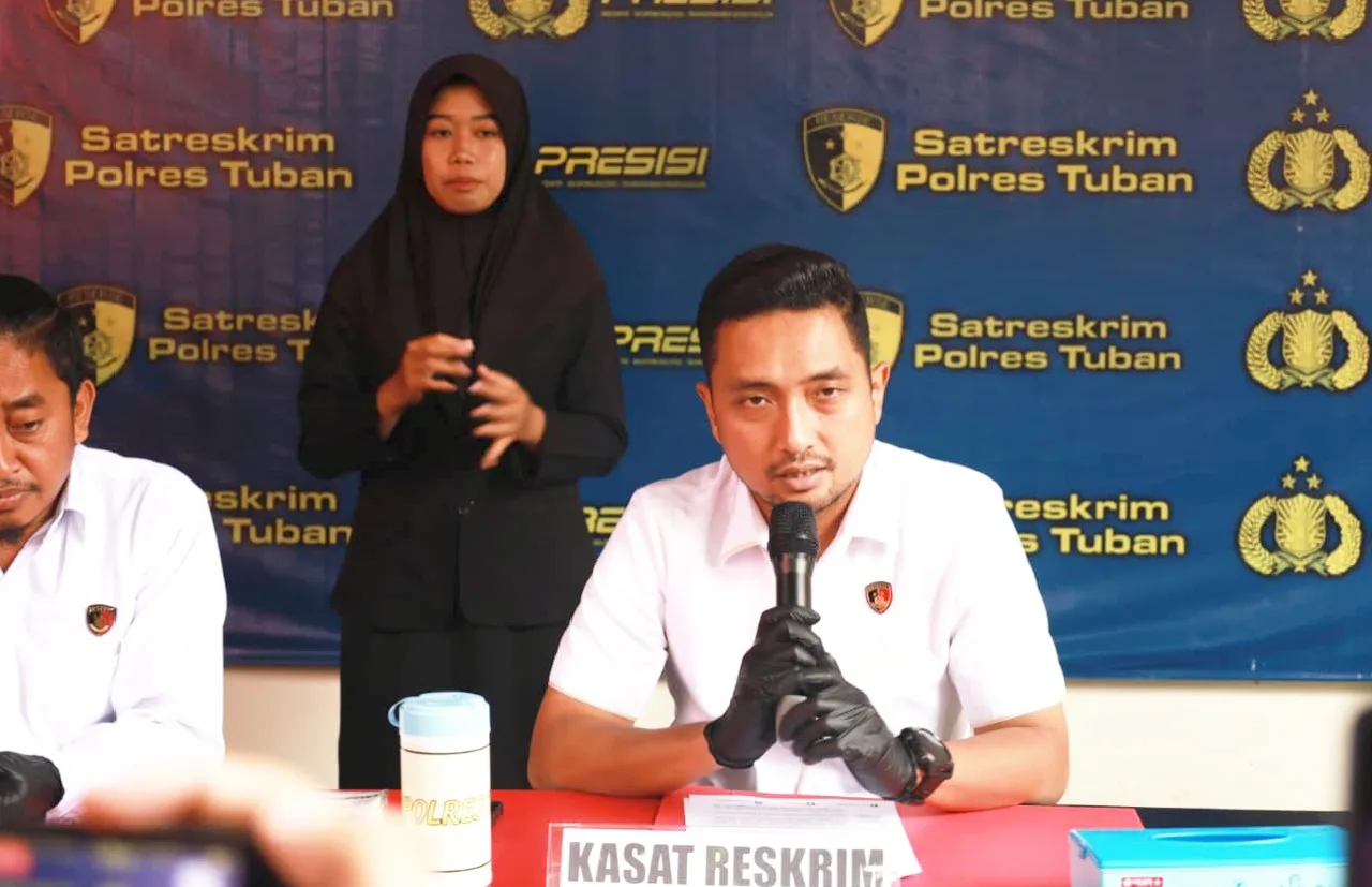 1763370324151 copy 1280x827.jpg