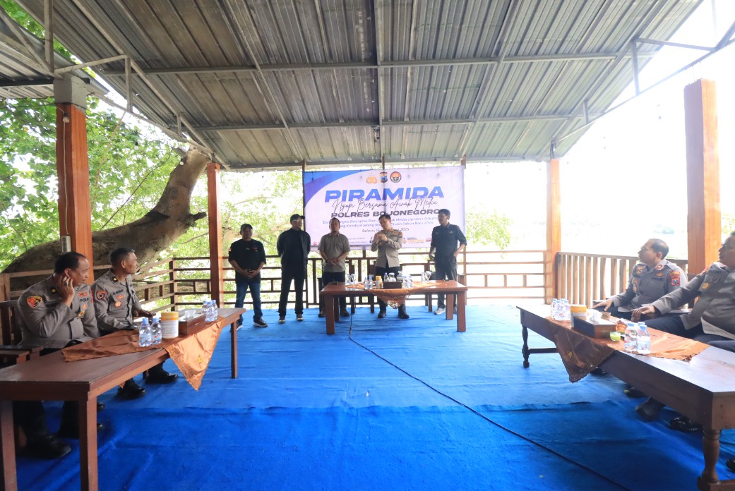 20251216092805 IMG 9142 copy 1041x696