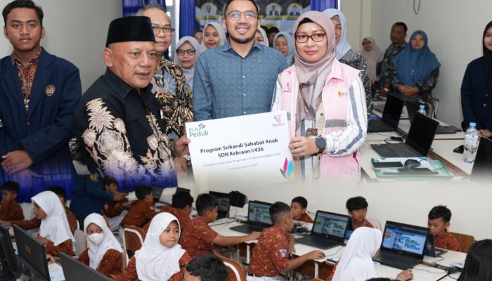 Srikandi PLN UIP JBTB Bekali Siswa dan Guru SDN Kebraon 1 Surabaya Keahlian Coding dan AI