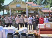 Kapolres Pidie Salurkan Bantuan untuk Korban Banjir bersama Tim KSP RI