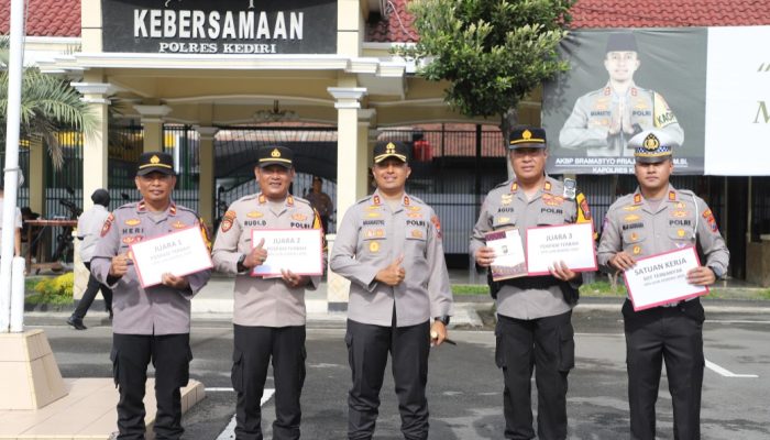 Apel Perdana 2026, Kapolres Kediri Tekankan Disiplin dan Dukung Program Prioritas Presiden