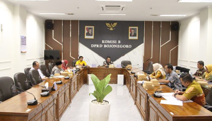 Pastikan Anggaran Tepat Sasaran, Komisi B DPRD Bojonegoro Bedah Capaian Kinerja 2025